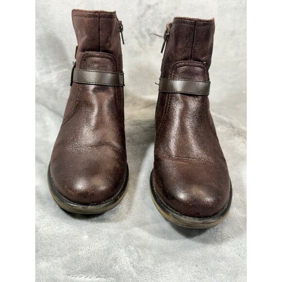 BareTrap womesn shoes 7M brown saint ankle boots with heel - Picture 2 of 16